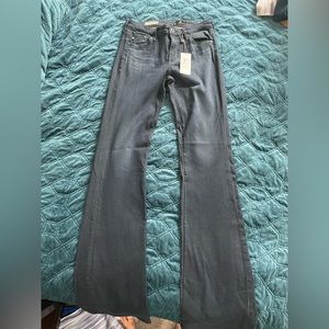 💙 AG JEANS NEW W TAGS NEVER WORN!  💙